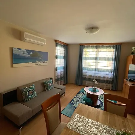Apartment Orchidea Hegyko